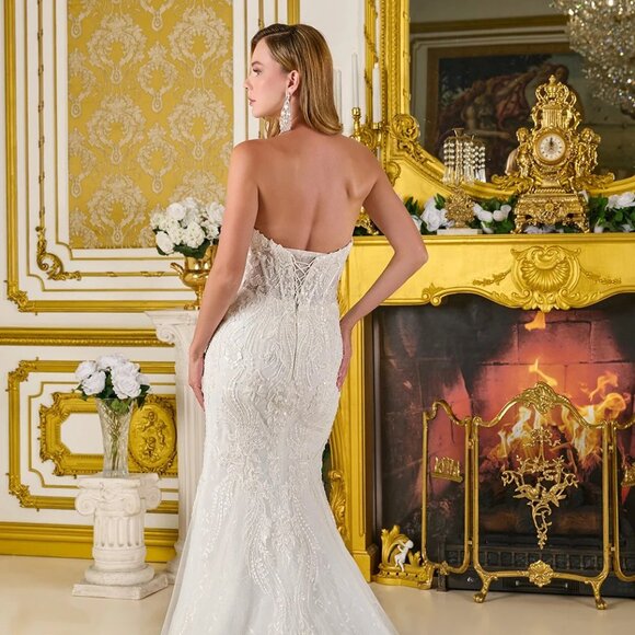 New Strapless Trumpet Wedding Gown w/ Removable Jacket & Lace Up Back GL3826 - Picture 15 of 16